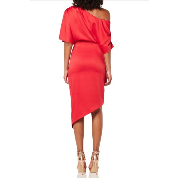 NWT Elliatt Carson One-Shoulder Red Draped Dress Asymmetric Hem Size L - Picture 2 of 10